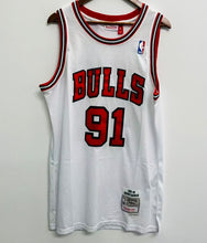 Dennis Rodman Chicago Bulls 1997 - 1998 Official NBA Jersey Mitchell & Ness