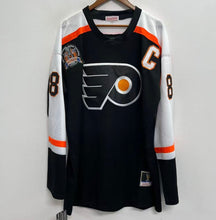 Eric Lindros Philadelphia Flyers 1997 Official NHL Jersey Mitchell & Ness