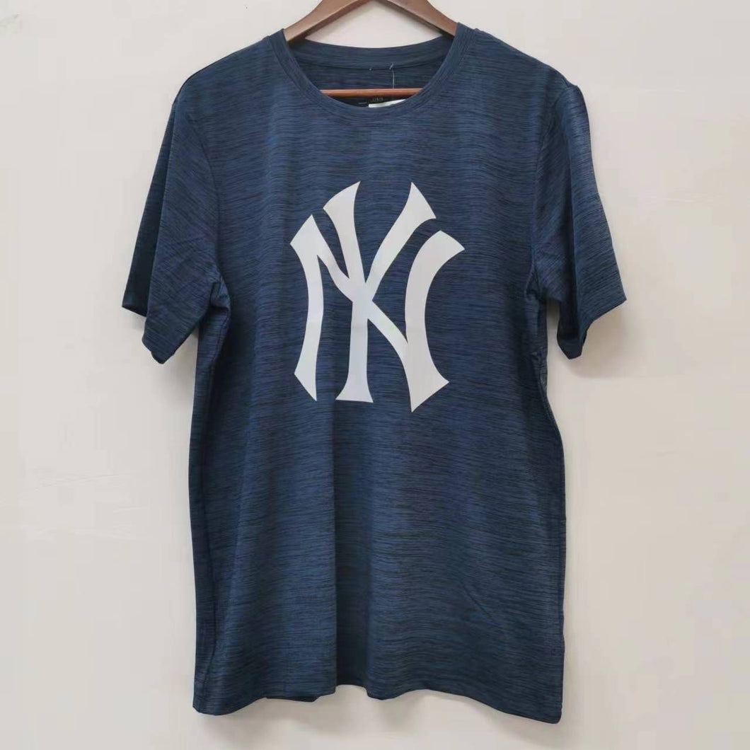 New York Yankees official MLB T shirt