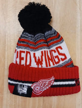 Detroit Red Wings NHL New Era winter Hat with Pom Pom
