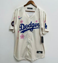 Kike Enrique Hernandez Los Angeles Dodgers Official MLB Jersey Flowers