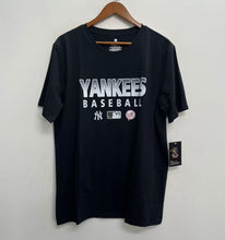 New York Yankees official MLB T shirt