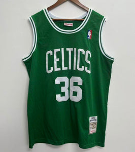 Shaquille O’Neal Boston Celtics Official NBA Mitchell & Ness Jersey