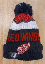 Detroit Red Wings NHL New Era winter Hat with Pom Pom
