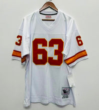 Lee Roy Selmon Tampa Bay Buccaneers NFL Jersey Mitchell & Ness white