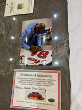 Terrell Owens San Francisco 49ers autographed jersey with COA & Photo signing