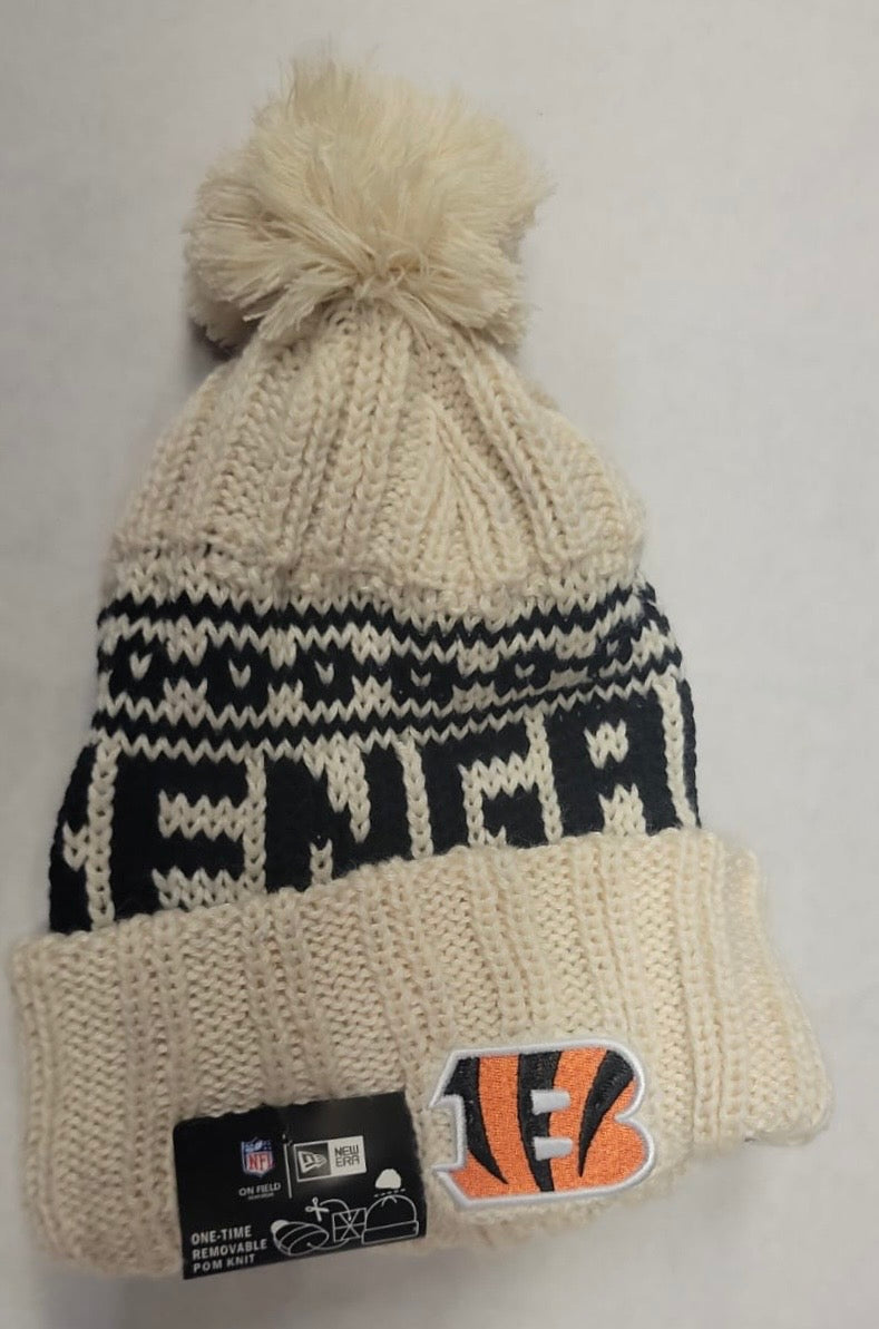 Cincinnati Bengals NFL New Era winter Hat with Pom Pom cream color