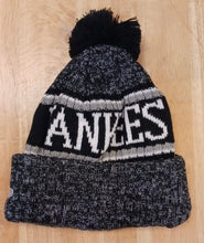 New York Yankees MLB New Era winter knit Hat with Pom Pom
