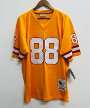 Jimmie Giles Tampa Bay Buccaneers NFL Jersey Mitchell & Ness