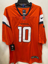 Bo Nix autographed Denver Broncos jersey COA & Photo signing