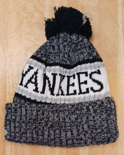 New York Yankees MLB New Era winter knit Hat with Pom Pom