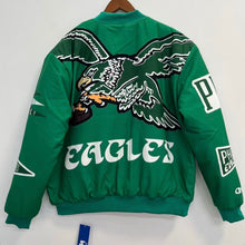 Philadelphia Eagles Official NFL Retro Starter jacket / Winter coat