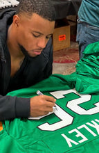 Saquon Barkley autographed Philadelphia Eagles Kelly green jersey COA & Photo signing