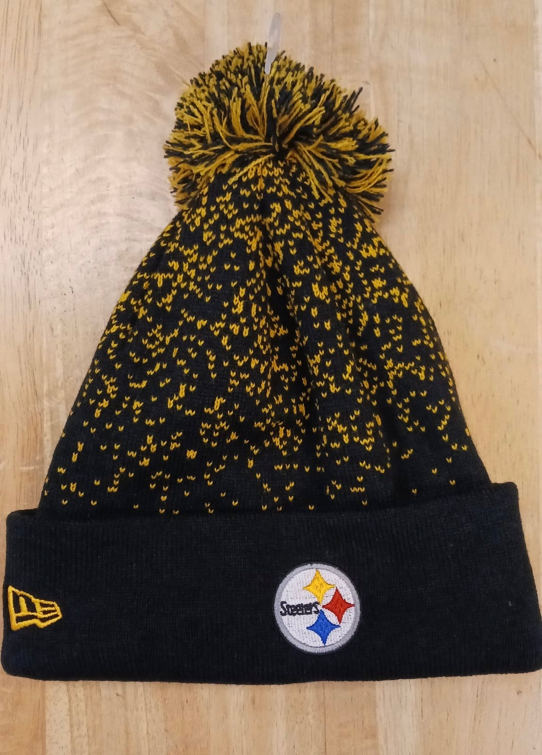 Pittsburgh Steelers NFL New Era winter Hat with Pom Pom