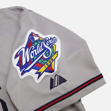 Andruw Jones Atlanta Braves Official MLB Majestic Jersey gray