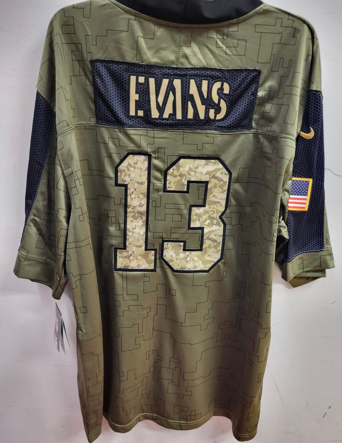 Mike Evans Tampa Bay Buccaneers military salute to service Jersey – Classic  Authentics