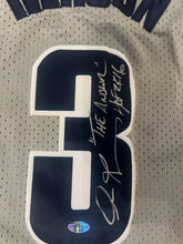 Allen Iverson autographed Georgetown Hoyas jersey COA Photo signing