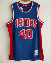 Bil Laimbeer autographed Detroit Pistons jersey COA Photo signing