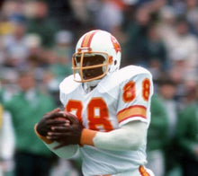 Jimmie Giles Tampa Bay Buccaneers NFL Jersey Mitchell & Ness White