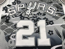 Tim Duncan San Antonio Spurs YOUTH KIDS Official NBA Mitchell & Ness Jersey