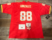 Tony Gonzalez autographed Kansas City Chiefs jersey COA & Photo signing