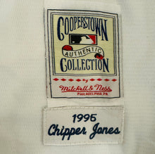 Chipper Jones Atlanta Braves autographed  jersey COA photo signing