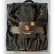 Las Vegas Raiders Men’s/Woman Official NFL bath robe 26x47 one size fits most