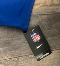 Víctor Cruz New York Giants autographed Nike NFL jersey COA Photo signing