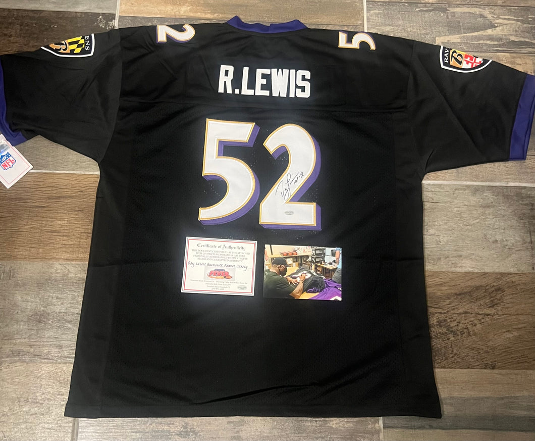Ray Lewis autographed Baltimore Ravens jersey COA & Photo signing