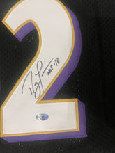 Ray Lewis autographed Baltimore Ravens jersey COA & Photo signing