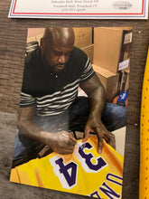Shaquille O’Neal Los Angeles Lakers autographed  jersey COA Photo signing
