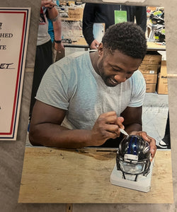 Roquan Smith Autographed Baltimore Ravens Mini Helmet with COA & Photo Signing