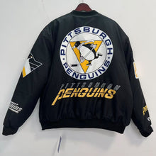 Pittsburgh Penguins Official NFL Retro Starter jacket / Winter coat