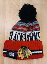 Chicago Blackhawks NHL New Era winter Hat with Pom Pom