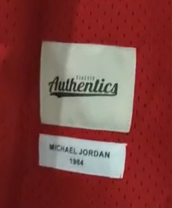 Michael Jordan YOUTH  Chicago Bulls Jersey Classic Authentics