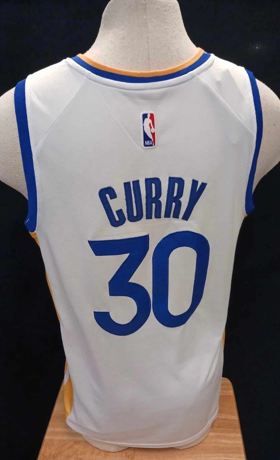 Nike Youth Golden State Warriors Stephen Curry Jersey Size M