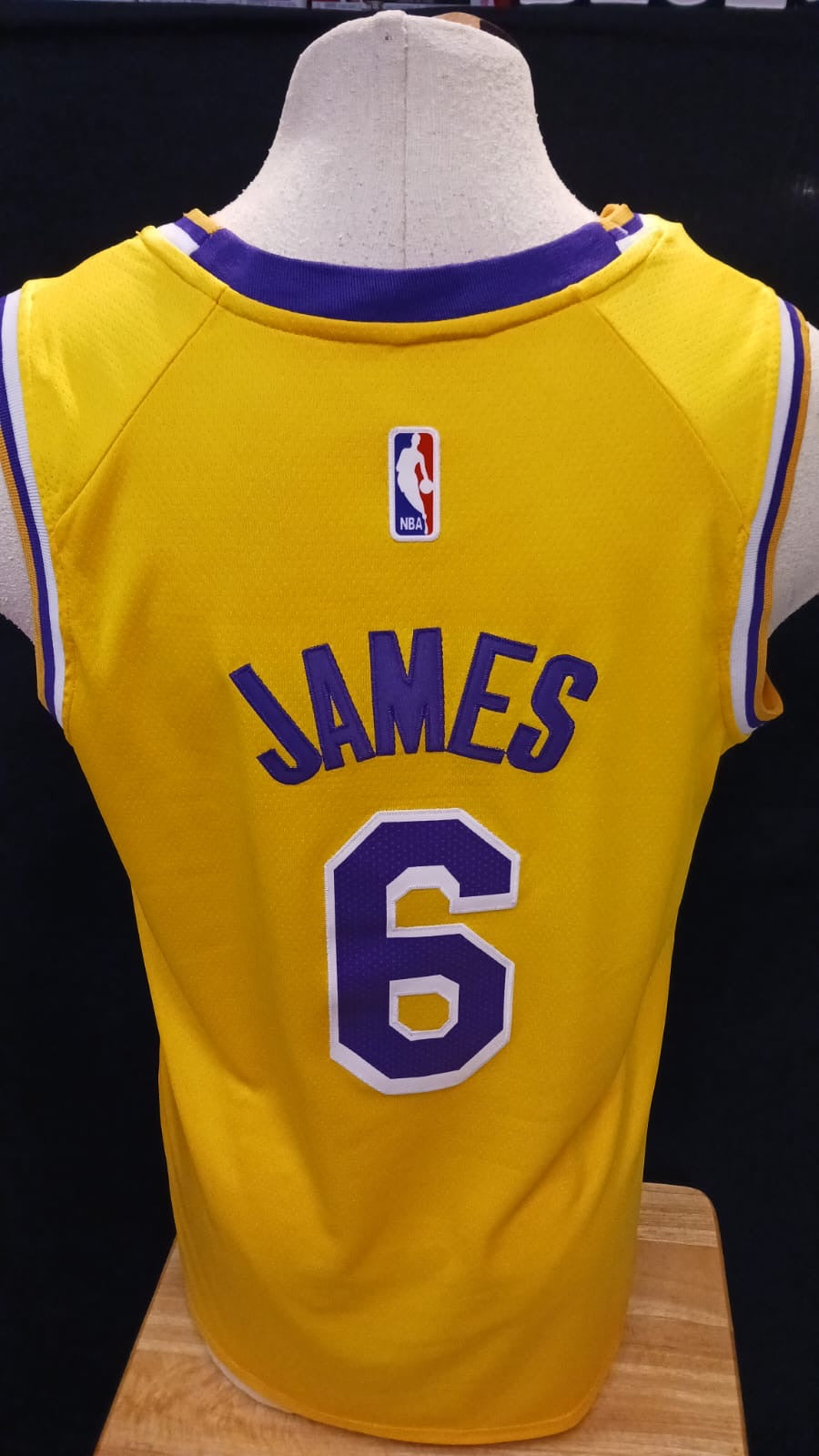 Lebron James Los Angeles Lakers Jersey yellow – Classic Authentics