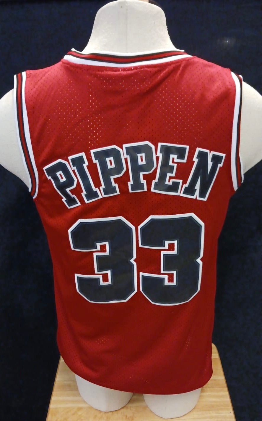 Chicago Bulls Jersey - 33 Scottie Pippen